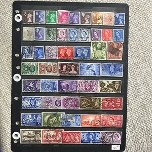 Britain postage stamps #4- 50 stamps